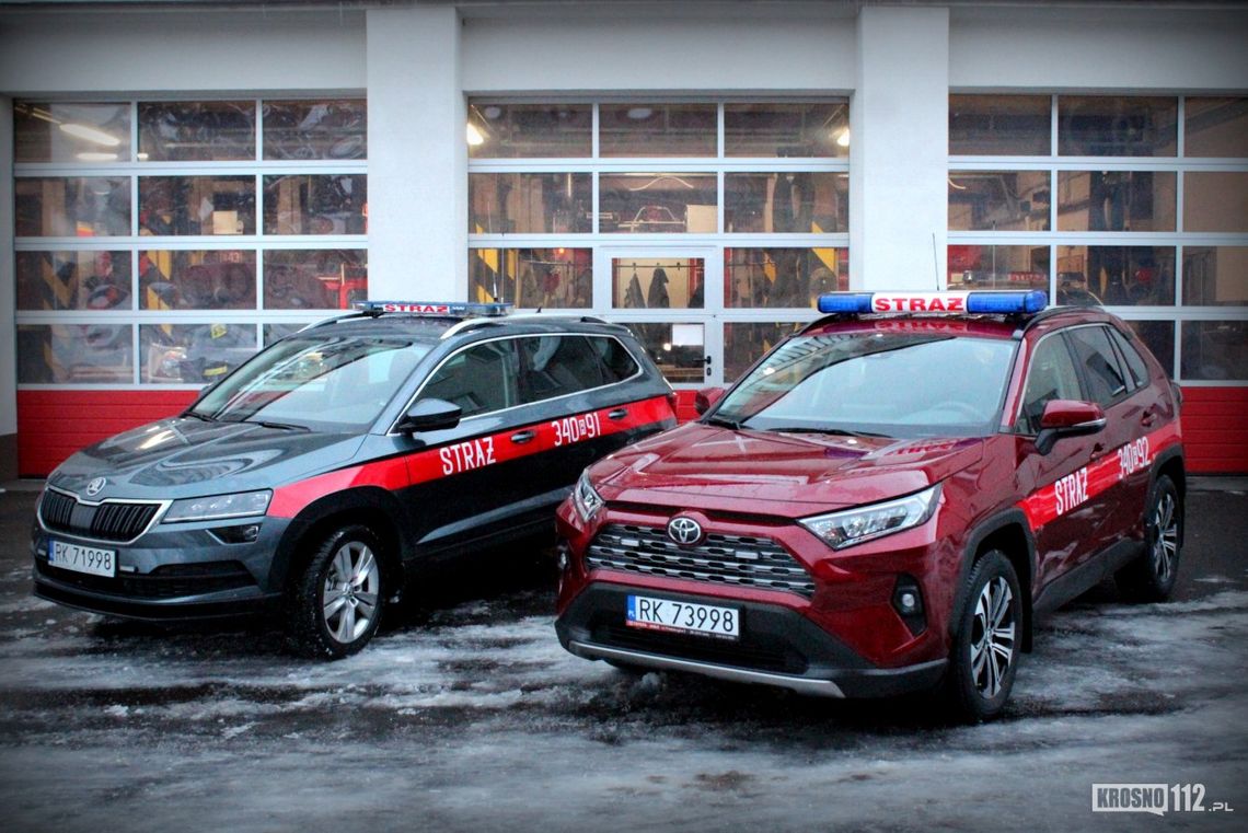 Nowe samochody operacyjne dla krośnieńskich strażaków