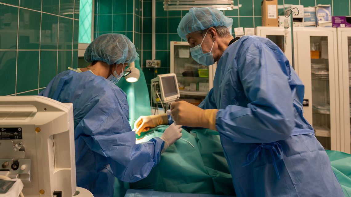 Nowoczesna opieka onkologiczna w Rzeszowie. Szpital rozwija program portów naczyniowych