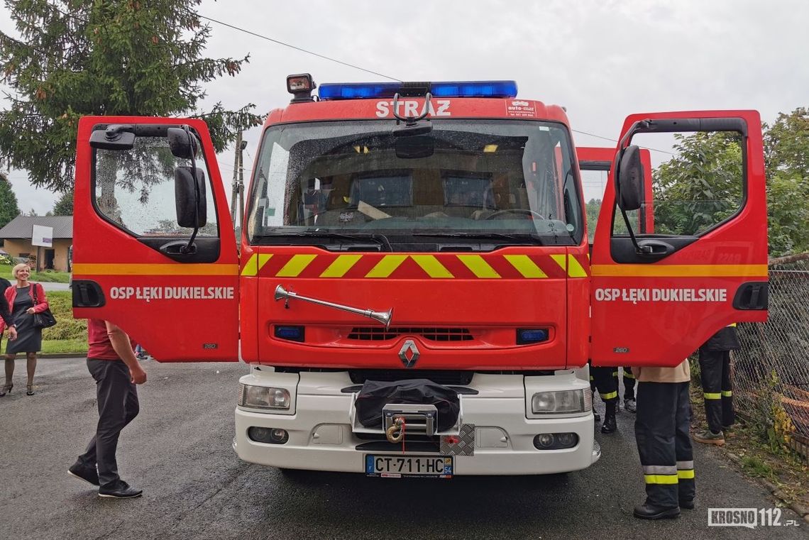 Nowy Magirus zastąpił starego Magirusa w OSP Łęki Dukielskie