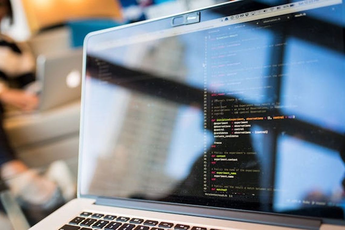 Obsługa prawna branży IT – co warto wiedzieć o ochronie technologii i danych? Obsługa prawna branży IT – co warto wiedzieć o ochronie technologii i danych?
