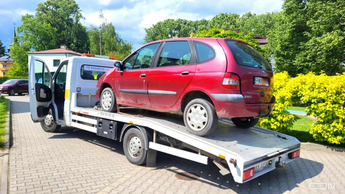 Obywatelskie ujęcie pijanego kierowcy w krośnieńskiej Polance