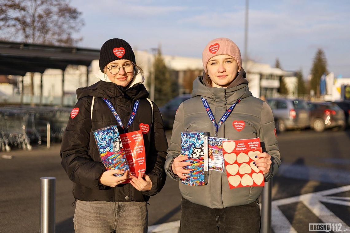 Od gadżetów po lot samolotem. Co wystawił krośnieński sztab WOŚP na aukcjach?