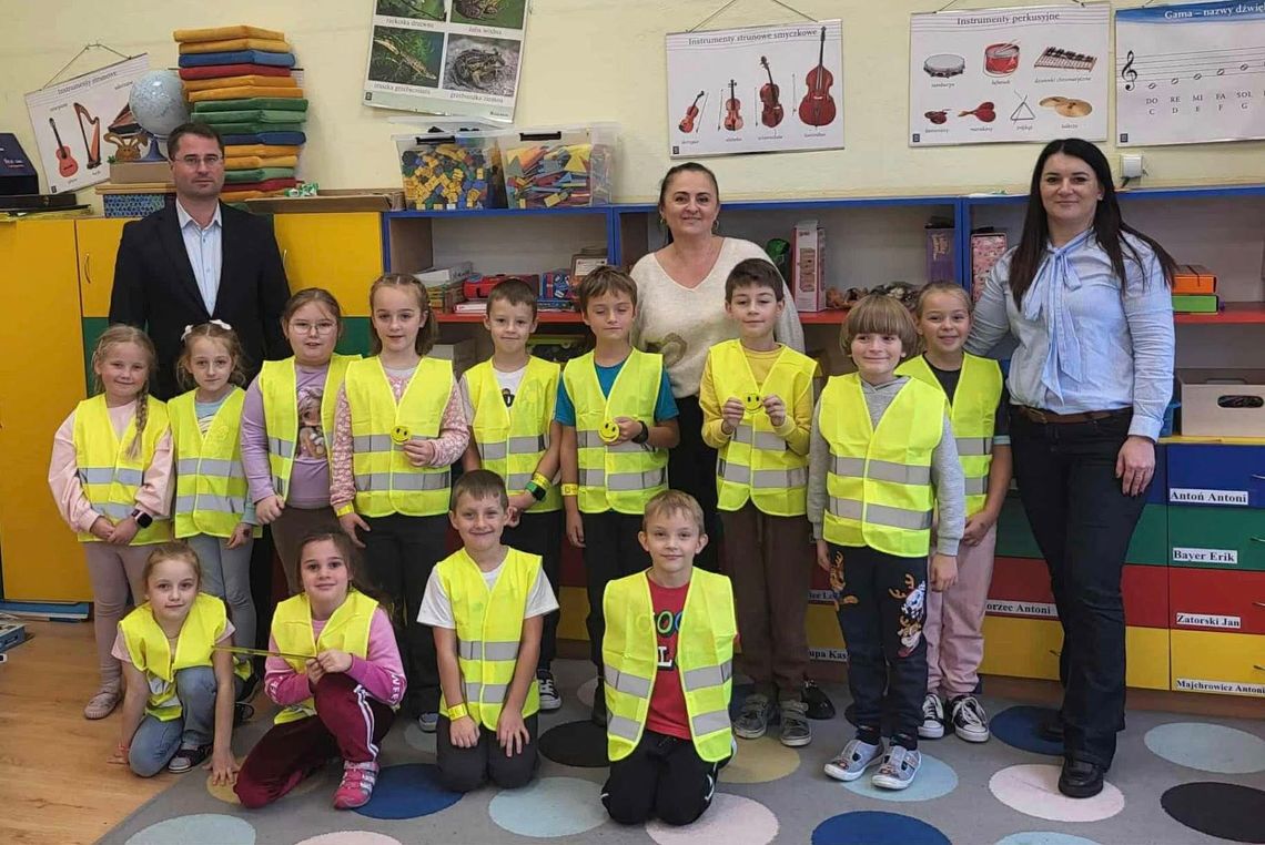 Odblaski dla wszystkich pierwszoklasistów w Gminie Miejsce Piastowe Odblaski dla wszystkich pierwszoklasistów w Gminie Miejsce Piastowe