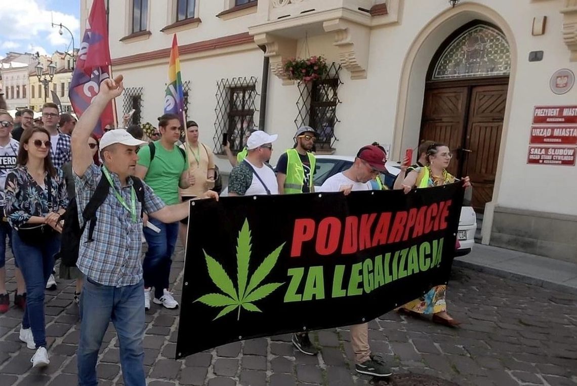 Odbył się I Podkarpacki Marsz Wyzwolenia Konopi