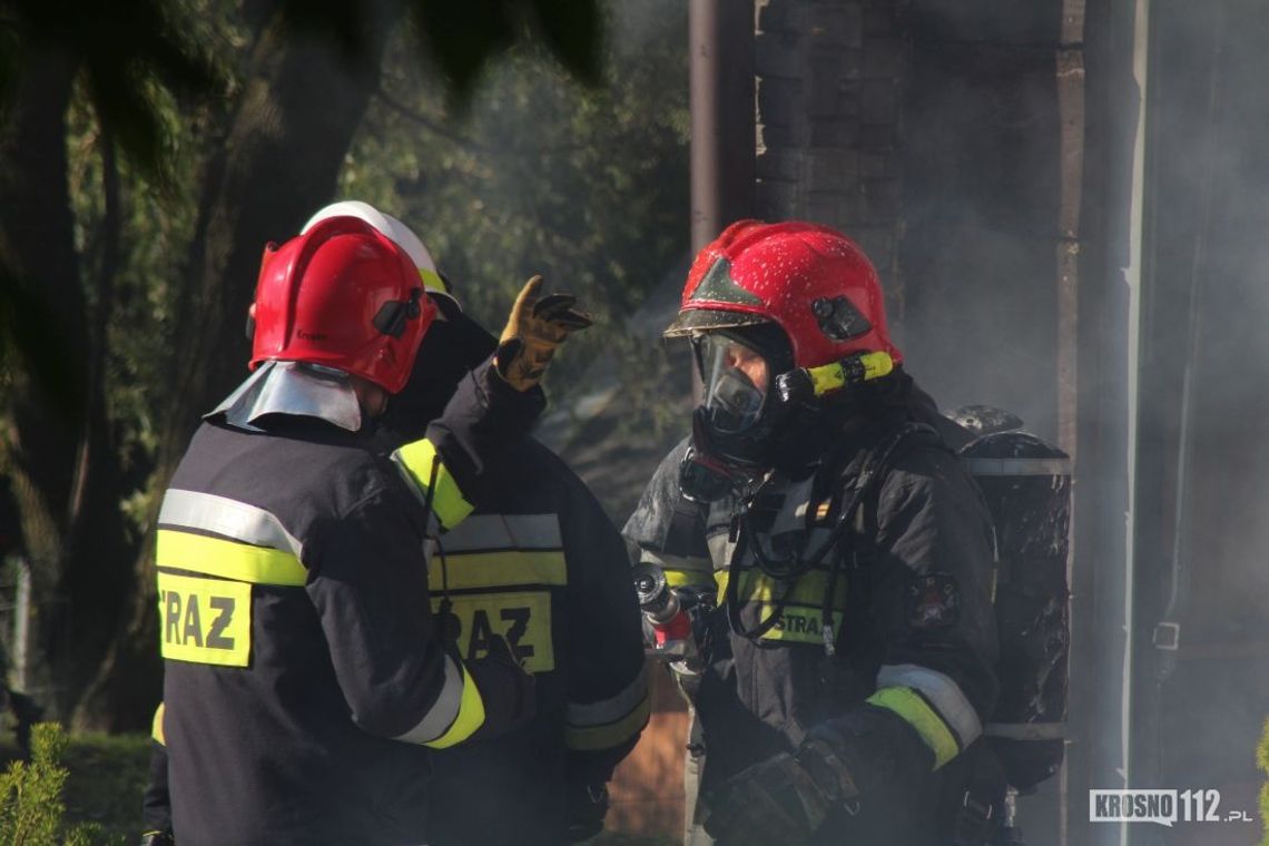 ODRZYKOŃ: Pożar garażu w budynku mieszkalnym