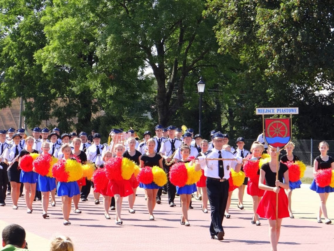 Orkiestra z OSP Miejsce Piastowe na IX Wojewódzkim Przeglądzie Strażackich Orkiestr Dętych