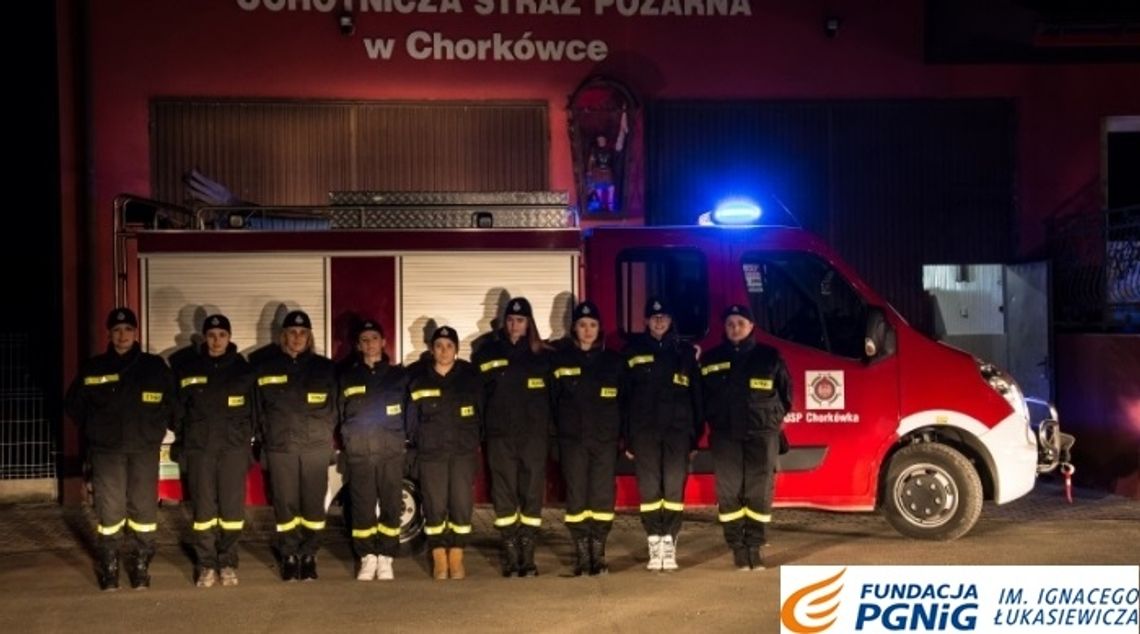 OSP Chorkówka: Nowe ubrania i ćwiczenia w szkole