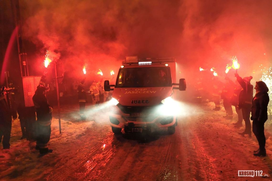OSP KSRG Jaszczew z nowym lekkim samochodem ratowniczo-gaśniczym