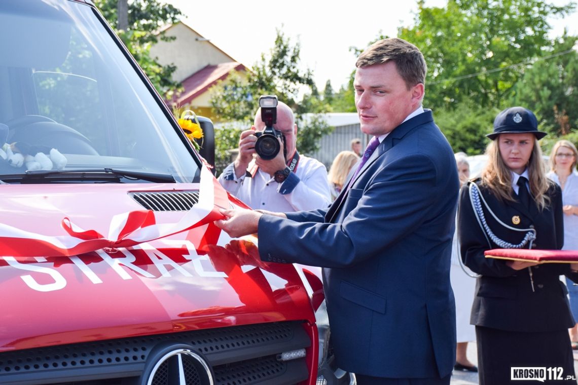 OSP Łężany z nowym samochodem bojowym