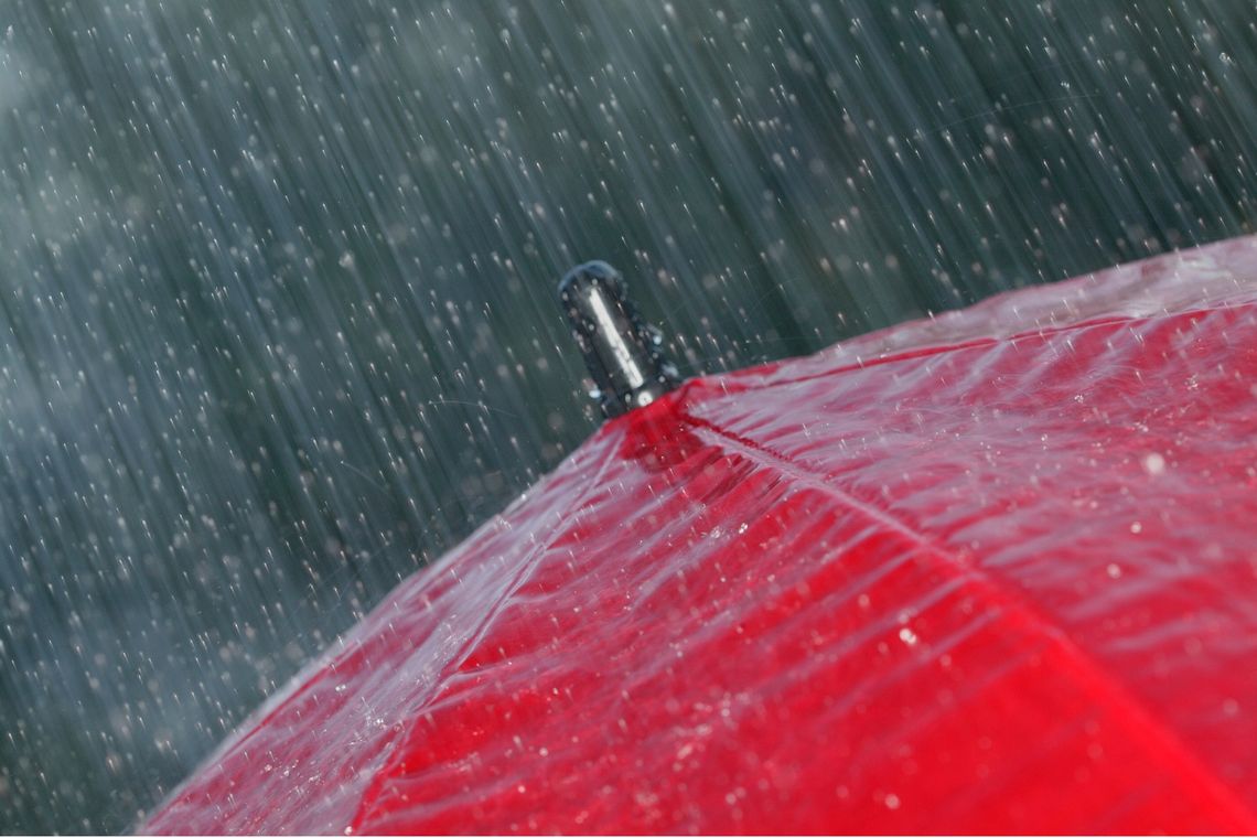Ostrzeżenie METEO: Silne opady deszczu i gwałtowny wzrost stanów wody