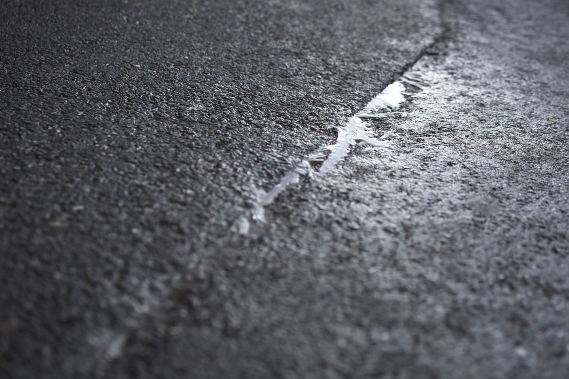 ? Ostrzeżenie o oblodzeniu dróg i chodników