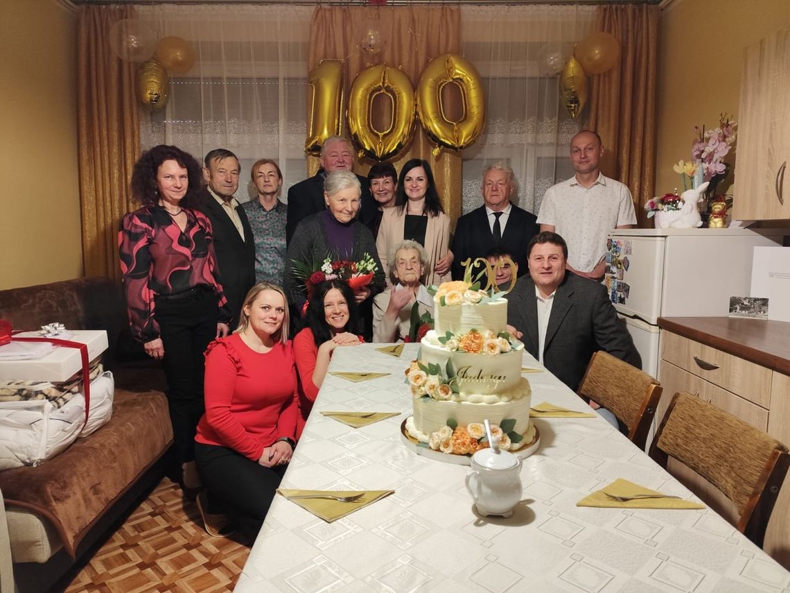 Pani Jadwiga Prugar z Klimkówki świętowała 100-tne urodziny