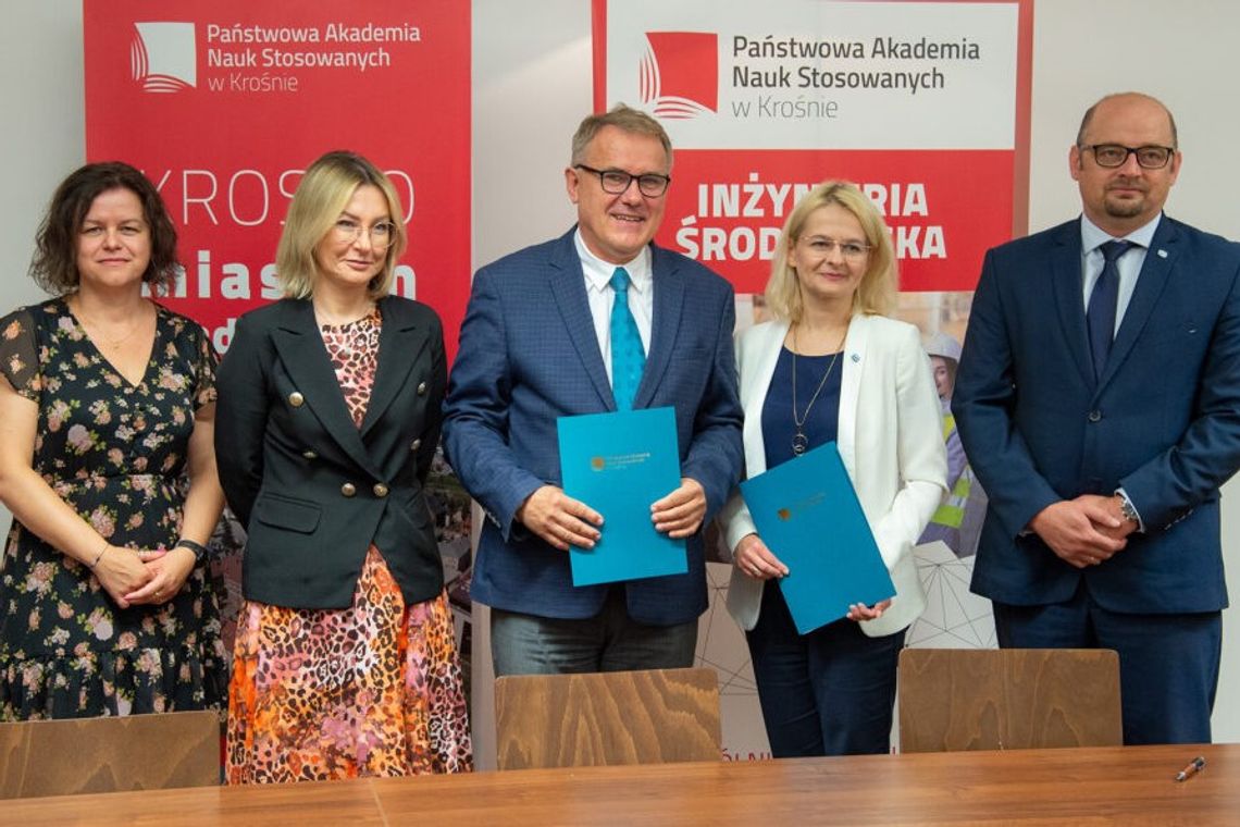 PANS w Krośnie podpisała umowę z Wodami Polskimi RZGW w Rzeszowie