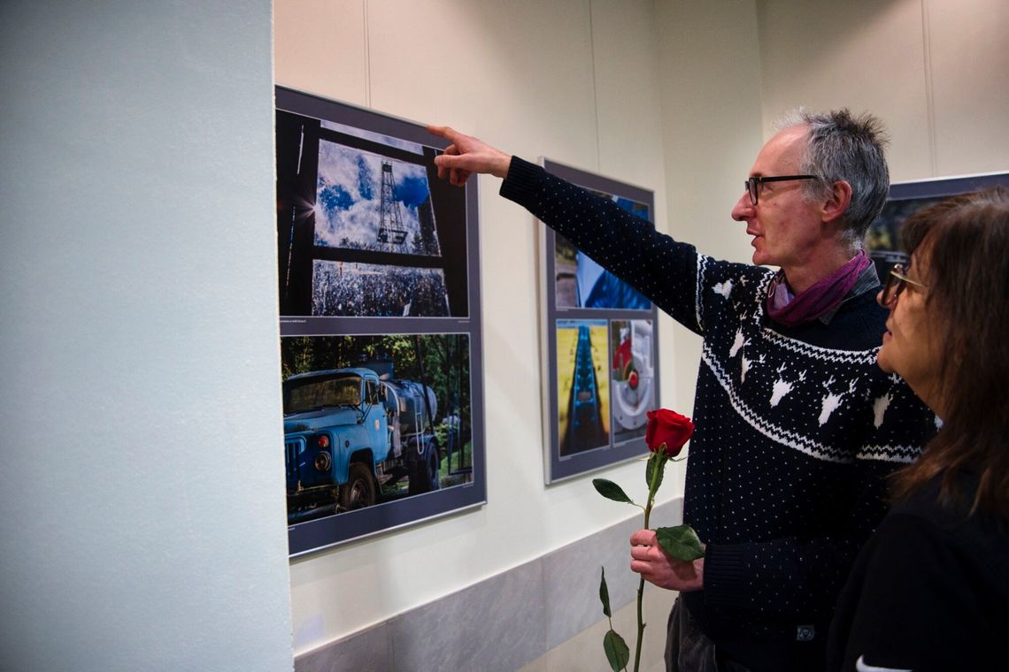 Pejzaż naftowy w obiektywie - wernisaż wystawy „Światło z Bóbrki” w RCKP