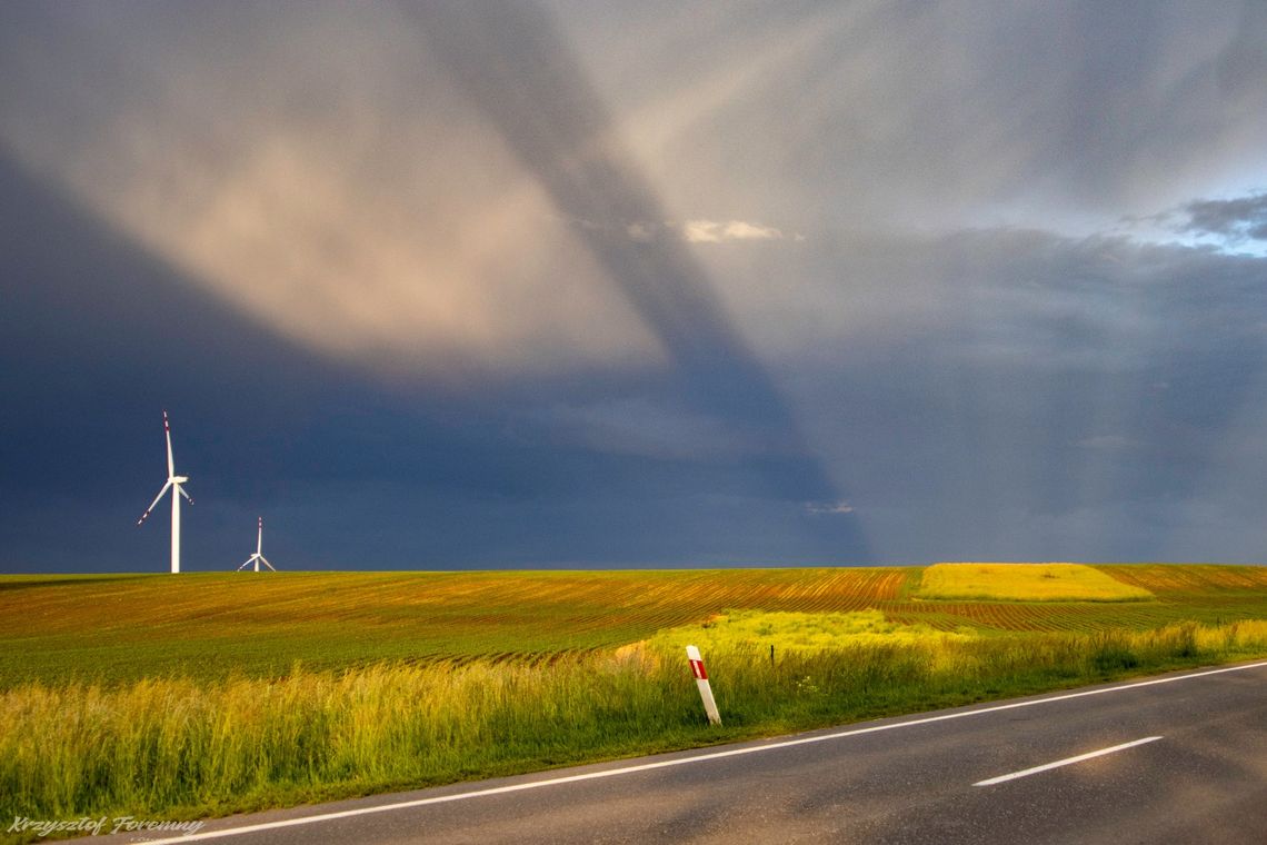 Pierwsze wiosenne burze na zdjęciach naszych Czytelników