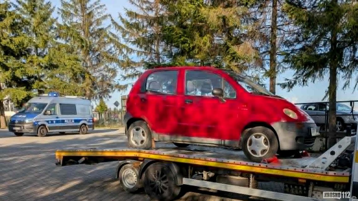 Pijany kierowca spowodował kolizję na Zręcińskiej i próbował uciec Pijany kierowca spowodował kolizję na Zręcińskiej i próbował uciec