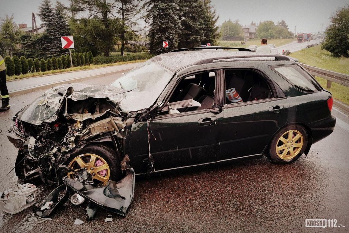 ? PILNE. Wypadek z udziałem kampera i subaru w Woli Komborskiej