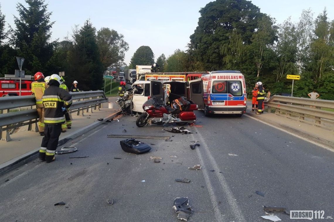 ? PILNE: Zderzenie busa i zestawu pojazdów w Tylawie