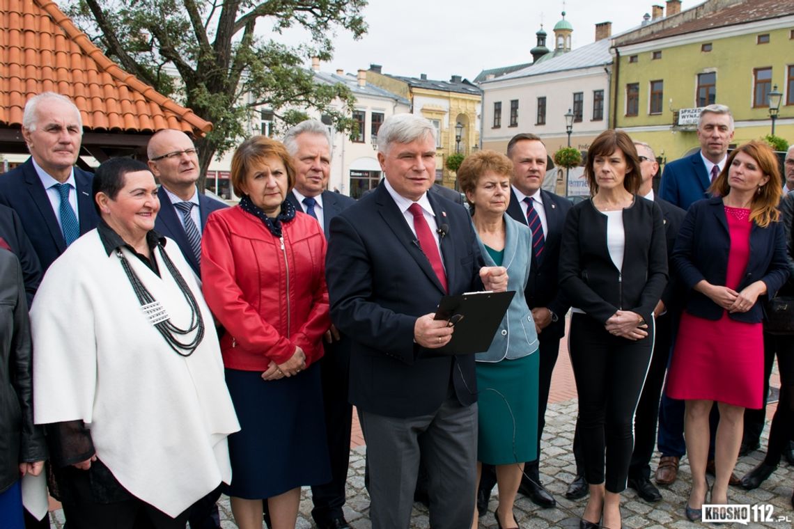 Piotr Przytocki wystartuje w wyborach na prezydenta Krosna. Przedstawiono kandydatów do Rady Miasta