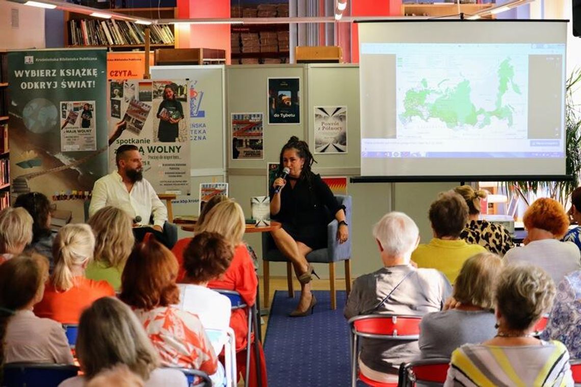 „Piszę tylko o tym, co sama widziałam…” – spotkanie z Mają Wolny