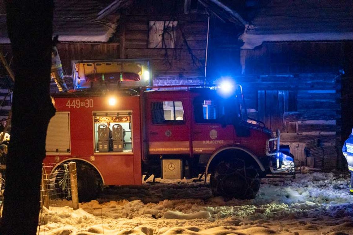 Podkarpacie. Dach stodoły runął na zwierzęta