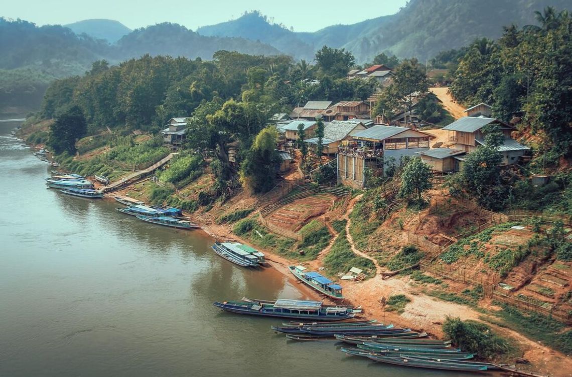 Podróż w trzech rytmach. Kambodża, Laos i Singapur poza utartym schematem