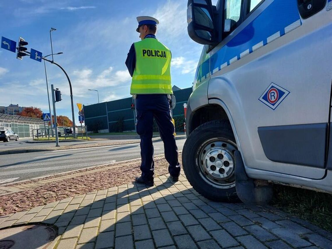 Policja apeluje przed ostatnim wakacyjnym weekendem. Na drogach będzie więcej patroli