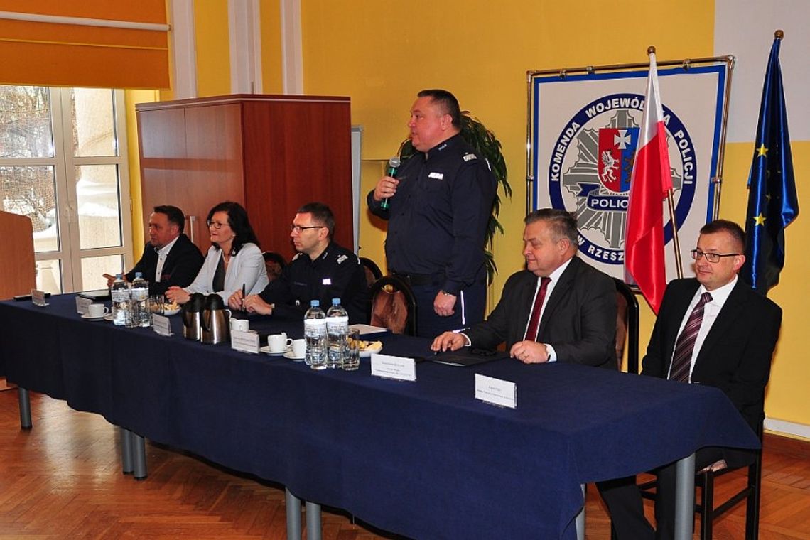 Policja podsumowała rok, jest bezpieczniej