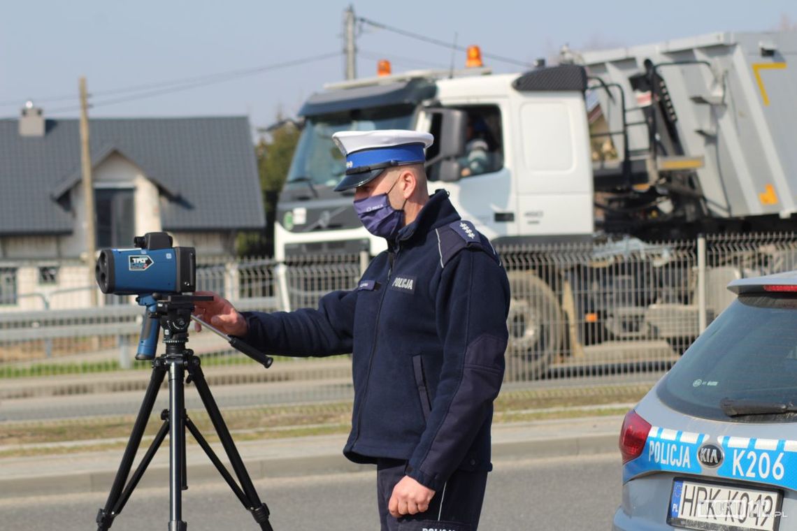 Policjanci prowadzili akcję "Prędkość". Skontrolowali 116 pojazdów