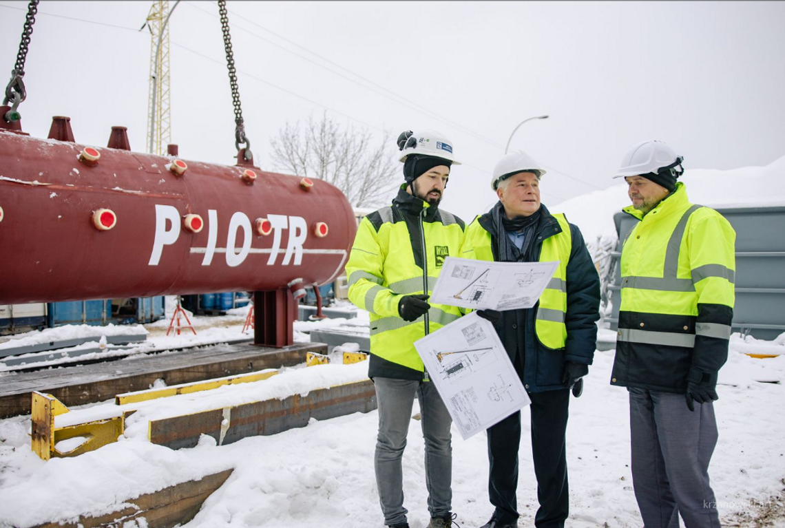 Półmetek budowy bloku energetycznego w Krośnie. Walczak został ochrzczony [ZDJĘCIA]