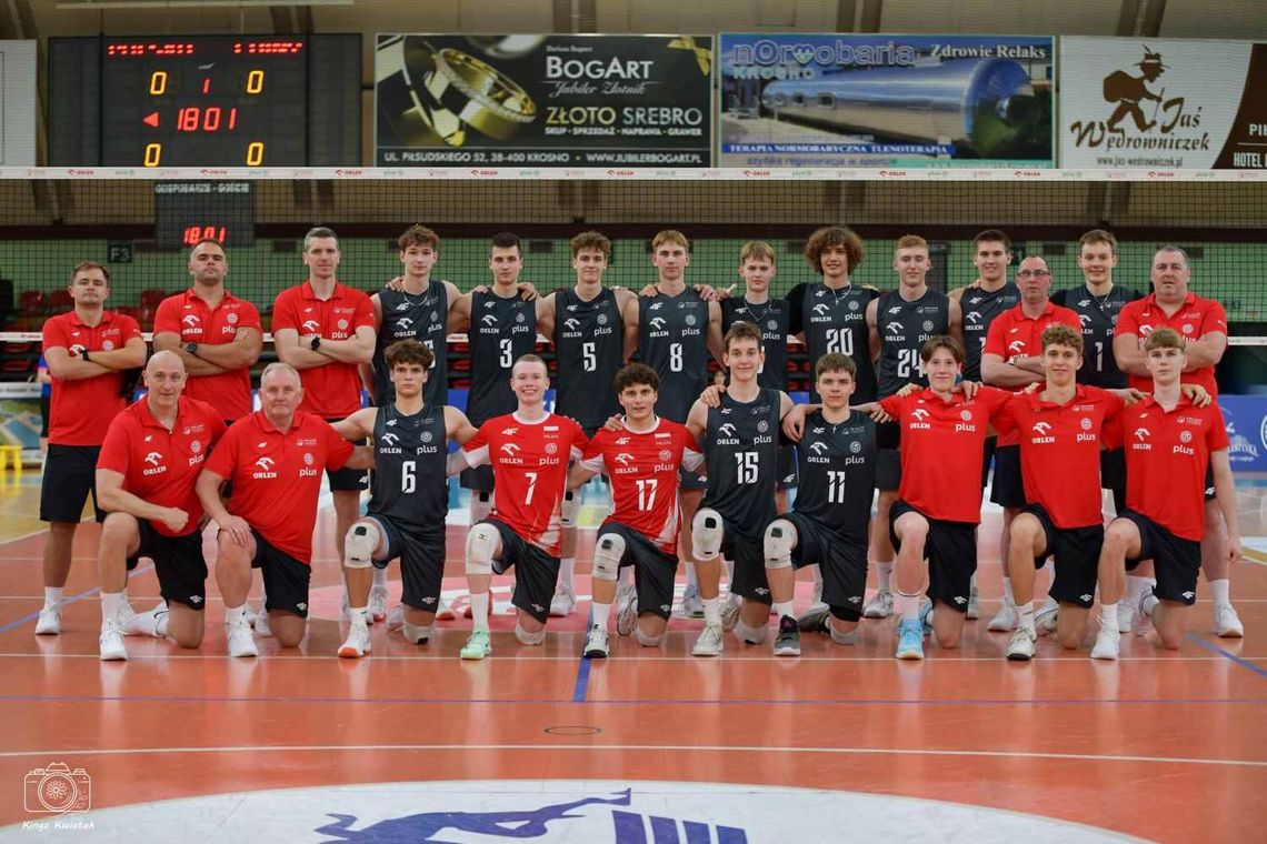 Polska U-19 M triumfuje nad Chinami! Emocjonujący mecz w Krośnie