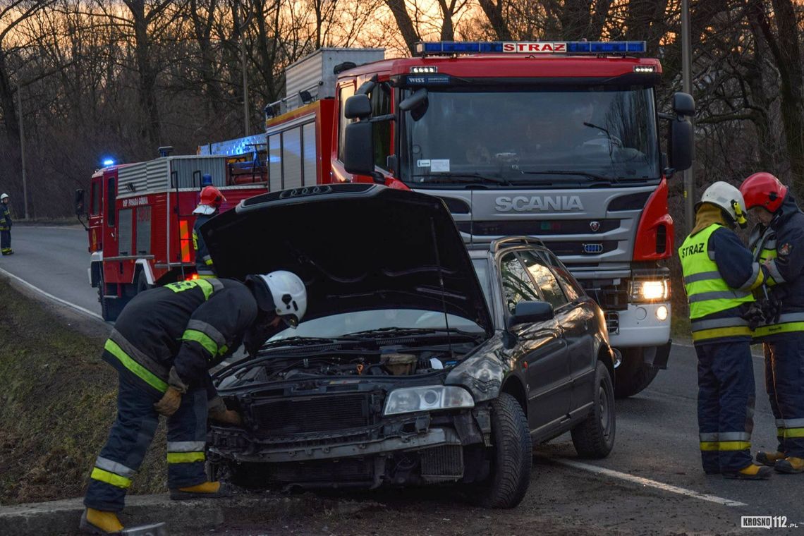 POSADA GÓRNA: Wjechała samochodem w betonowy przepust