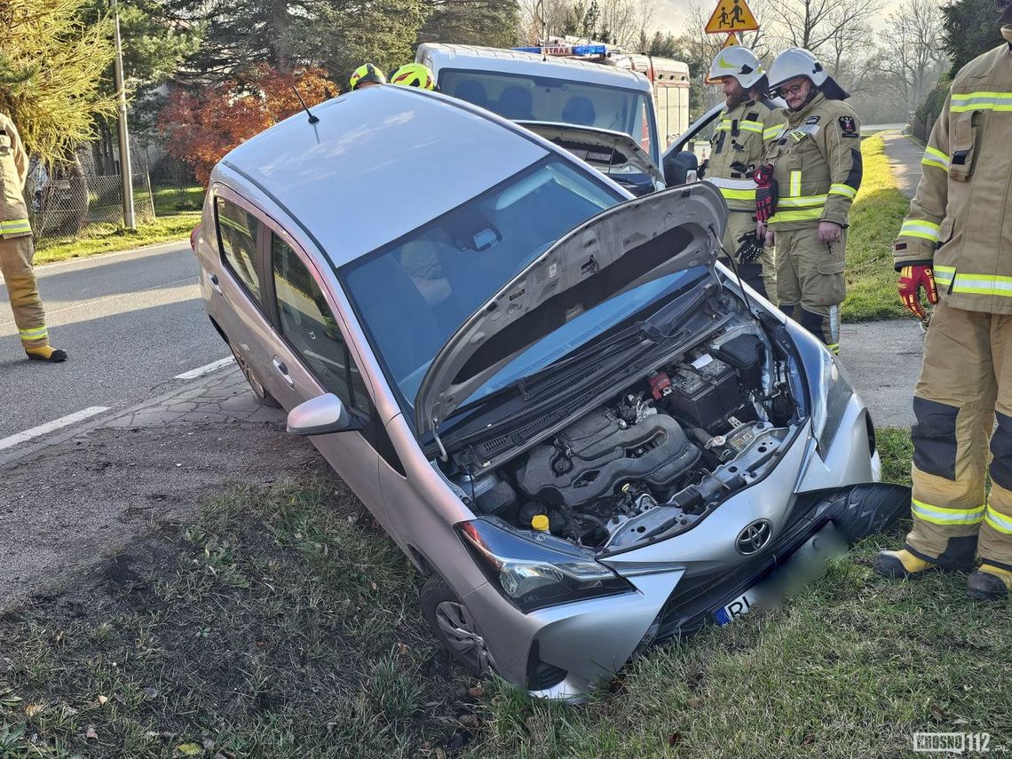 Posada Górna. Zderzenie dostawczego busa i osobówki