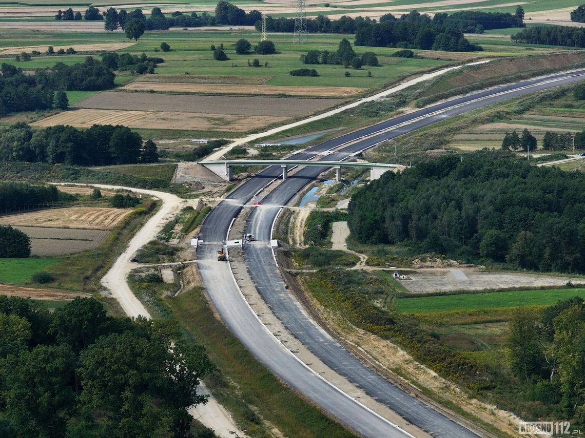 Postęp prac na dwóch odcinkach S19. Czy kierowcy przejadą nimi już w tym roku? [RAPORT]