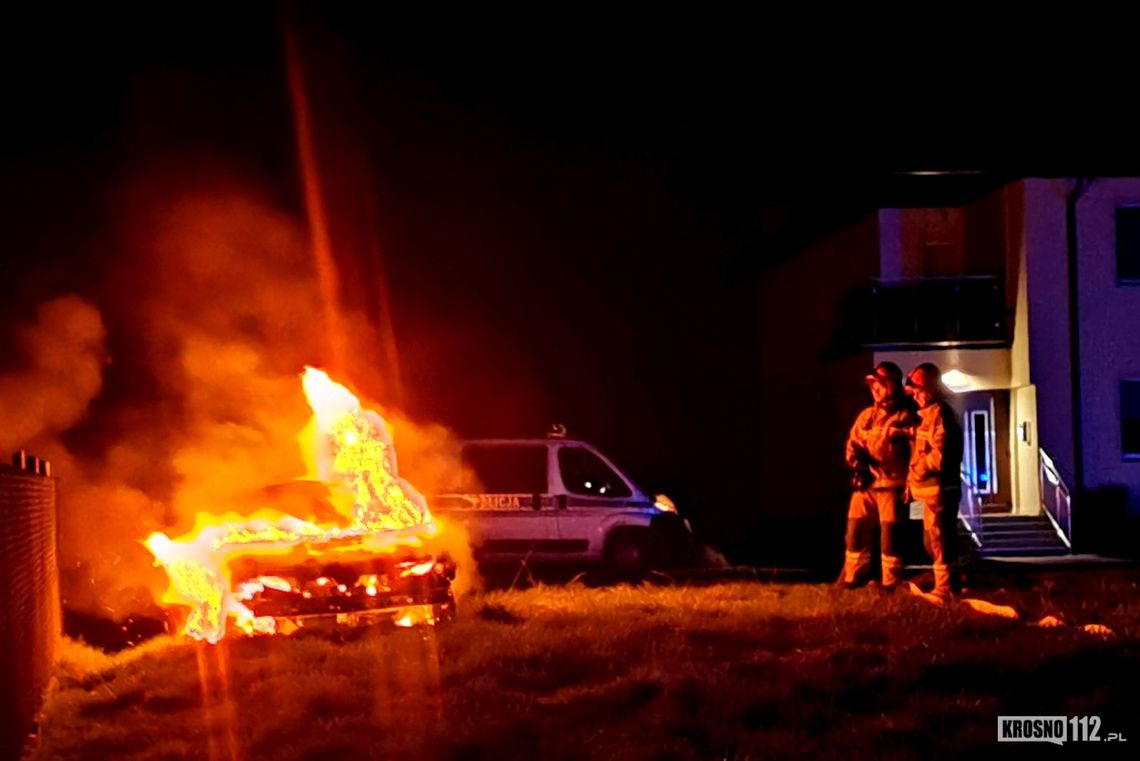 Potok. Pożar samochodu przy DK28