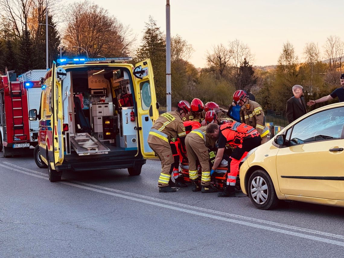 Potrącenie kobiety na ul. Chopina w Krośnie