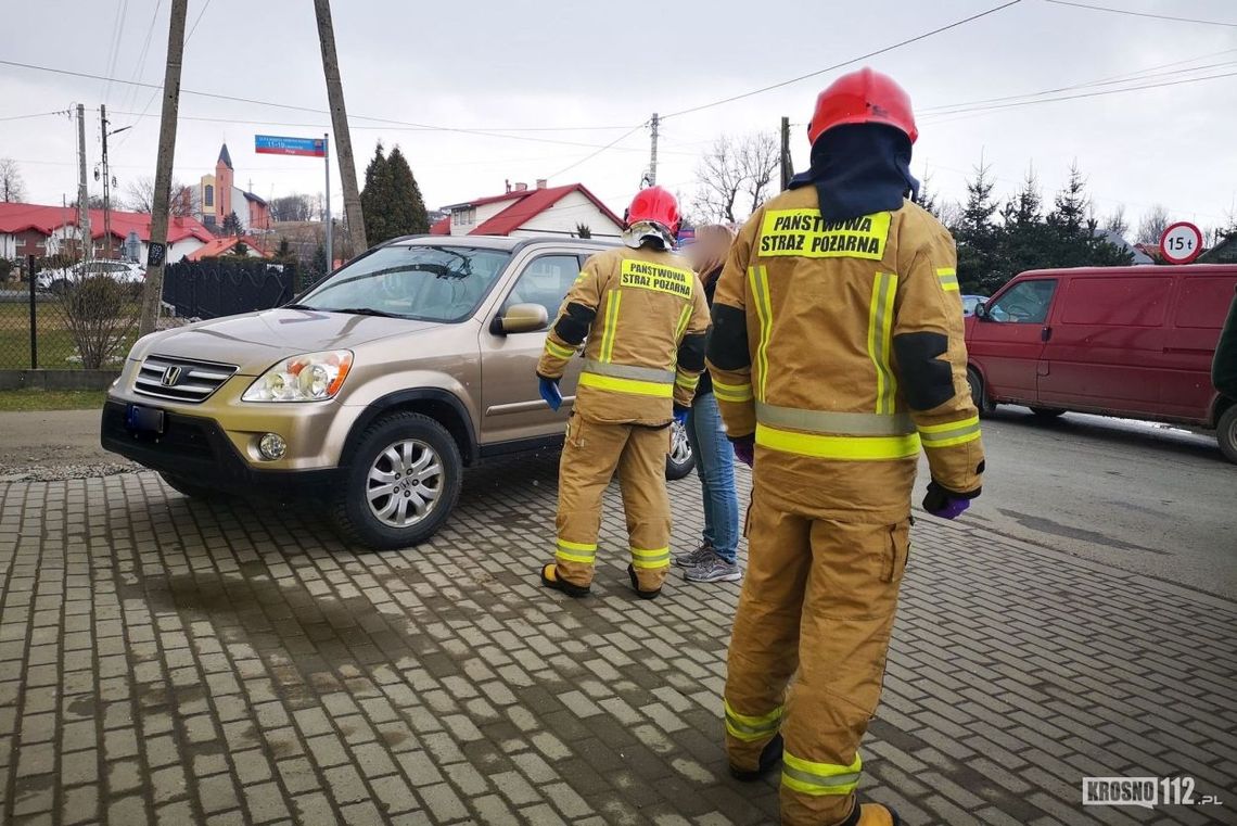 Potrącenie pieszej na ul. ks. Domino w Rogach
