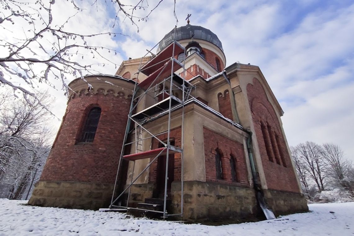 Powstaną domy dla nietoperzy na zabytkowej cerkwi w Rzepniku