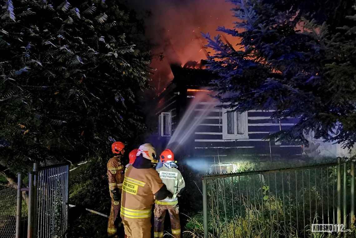 ? Pożar budynku drewnianego w Odrzykoniu /AKTUALIZACJA