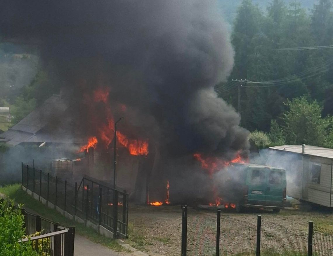 Pożar garażu w Teodorówce Pożar garażu w Teodorówce
