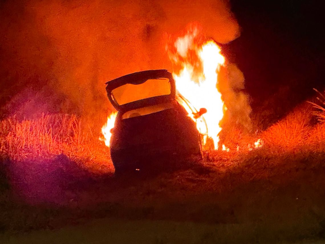 Pożar samochodu w Krościenku Wyżnym Pożar samochodu w Krościenku Wyżnym