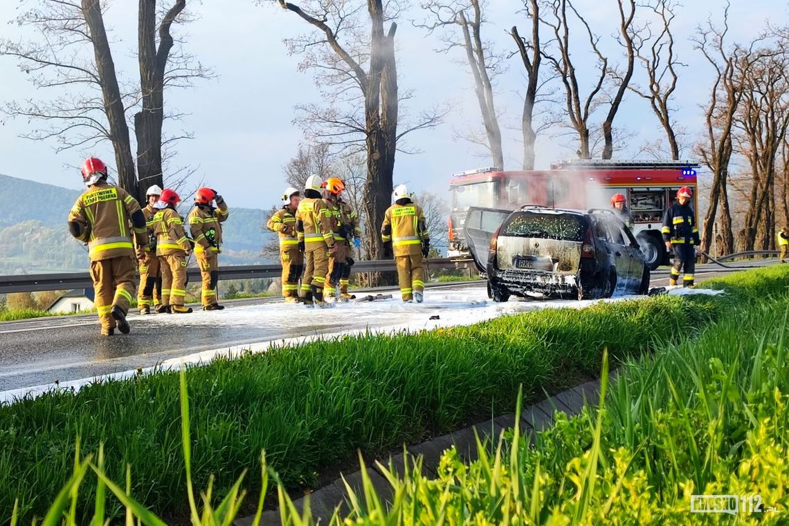 ? Pożar samochodu w Zboiskach na DK19