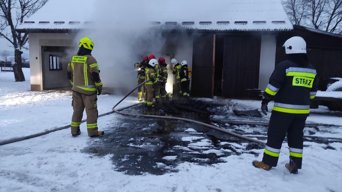 Pożar suszarni na drewno w Sieniawie