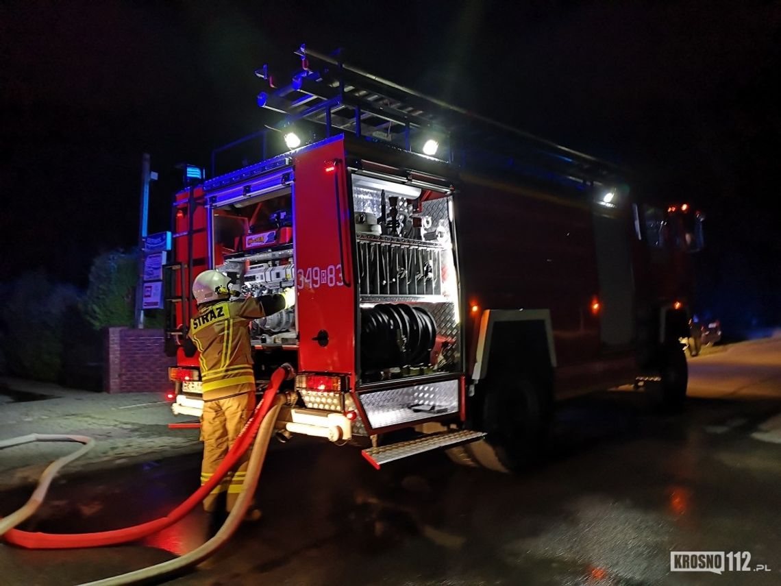 Pożar w Sieniawie. W akcji brało udział kilka zastępów strażaków
