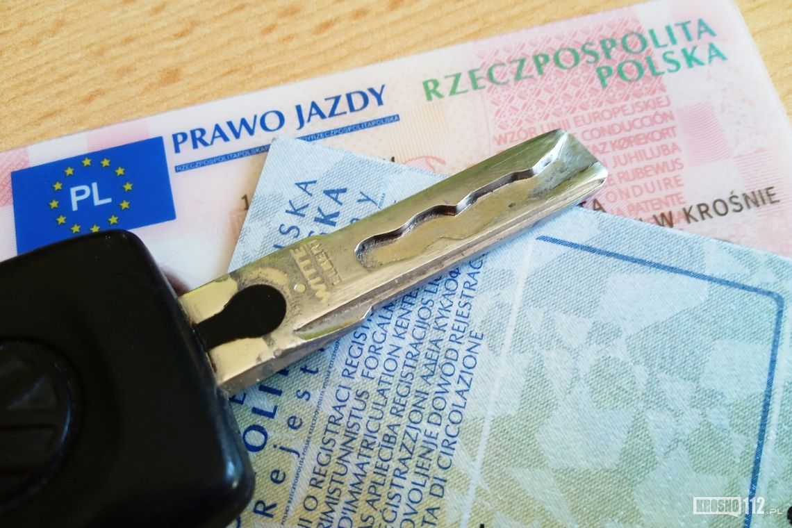 Prawa jazdy nie trzeba wozić ze sobą. Od 5 grudnia obowiązują nowe przepisy