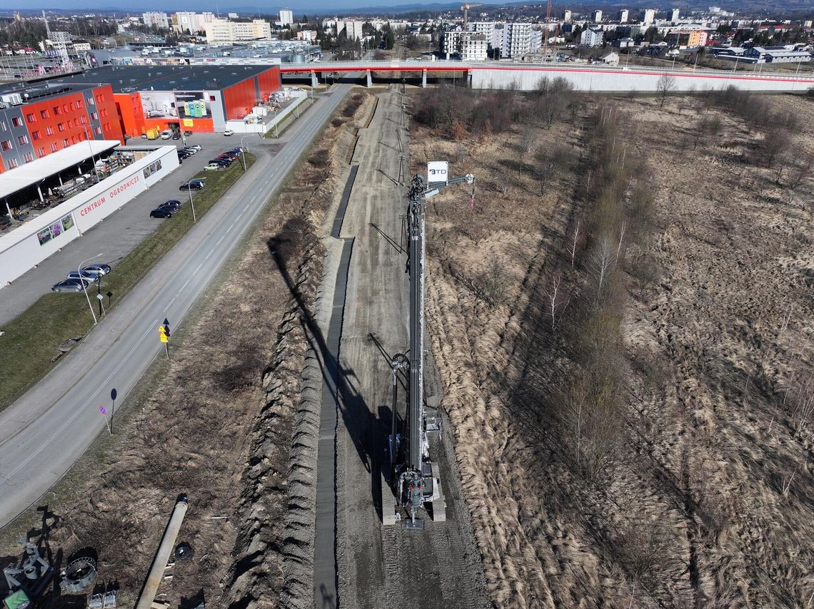 W Krośnie rozpoczęto budowę tunelu kolejowego W Krośnie rozpoczęto budowę tunelu kolejowego