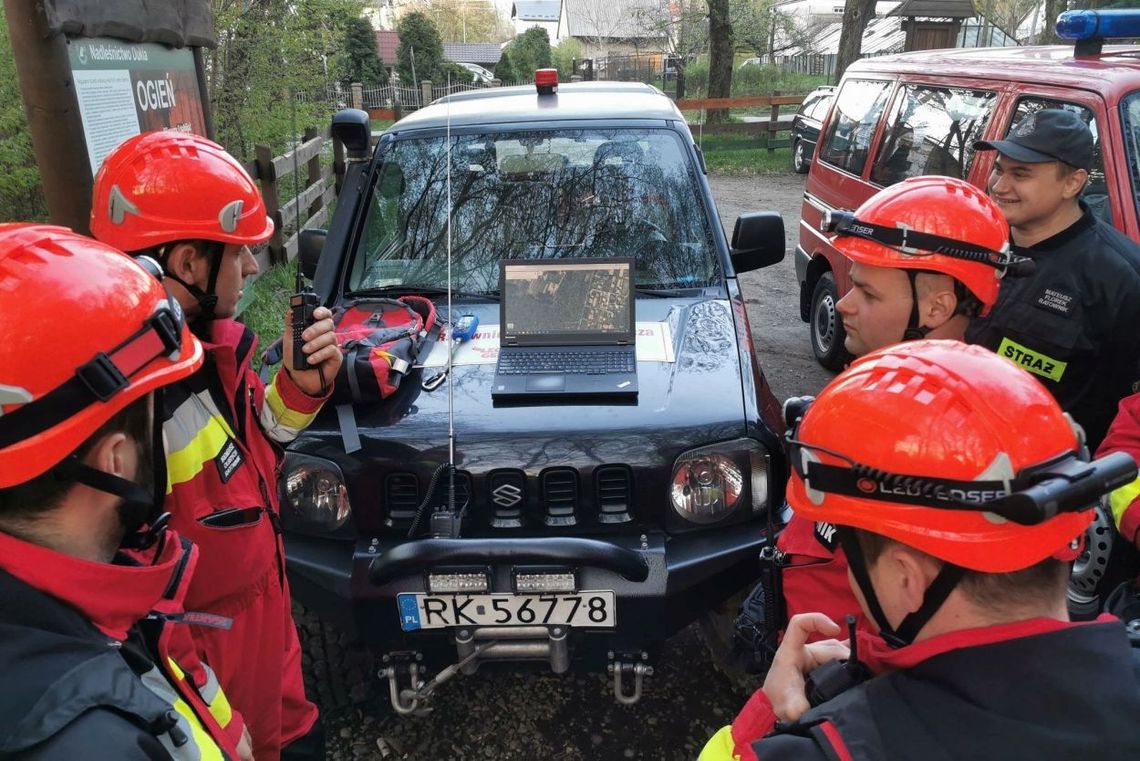 Przelot balonem, samolotem, a może drift? Weź udział w licytacjach i pomóż zebrać fundusze dla grupy poszukiwawczo-ratowniczej