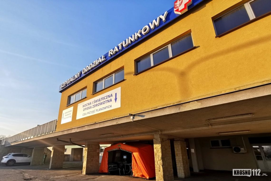 Przy szpitalu ustawiono namiot. Minimalizacja ryzyka