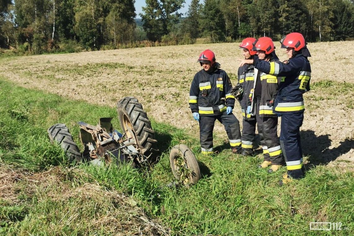 Przybówka: Traktorzysta zginął przygnieciony przez ciągnik