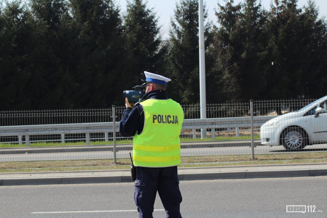 Rekordowe mandaty: to kierowcy dają zarobić państwu łamiąc przepisy